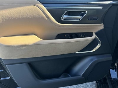 2026 INFINITI QX80 LUXE