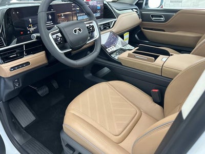 2026 INFINITI QX80 LUXE