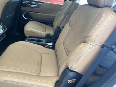 2026 INFINITI QX80 LUXE