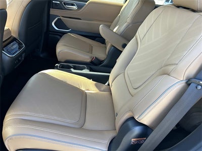 2026 INFINITI QX80 LUXE