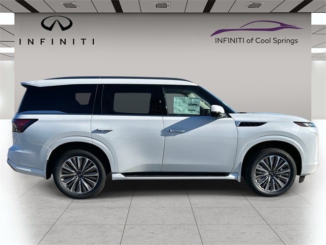 2026 INFINITI QX80 LUXE