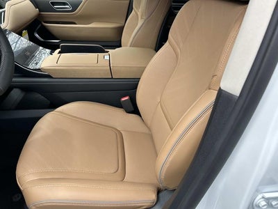 2026 INFINITI QX80 LUXE