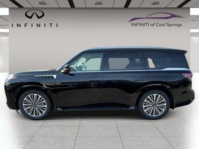 2026 INFINITI QX80 LUXE W/ SPLIT BENCH