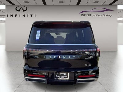 2026 INFINITI QX80 LUXE W/ SPLIT BENCH