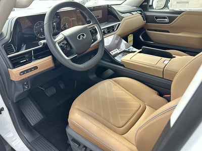 2026 INFINITI QX80 LUXE W/ SPLIT BENCH