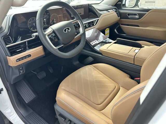 2026 INFINITI QX80 LUXE W/ SPLIT BENCH