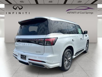 2026 INFINITI QX80 LUXE W/ SPLIT BENCH