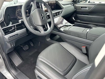 2026 INFINITI QX80 LUXE