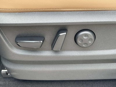 2026 INFINITI QX80 LUXE W/ SPLIT BENCH PACKAGE