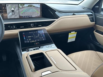 2026 INFINITI QX80 LUXE W/ SPLIT BENCH