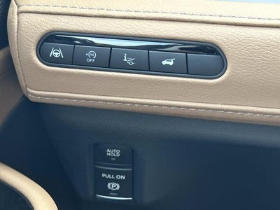 2026 INFINITI QX80 LUXE W/ SPLIT BENCH