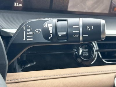 2026 INFINITI QX80 LUXE W/ SPLIT BENCH