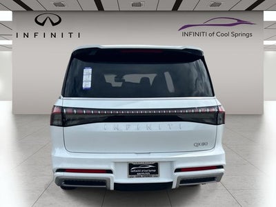 2026 INFINITI QX80 LUXE W/ SPLIT BENCH