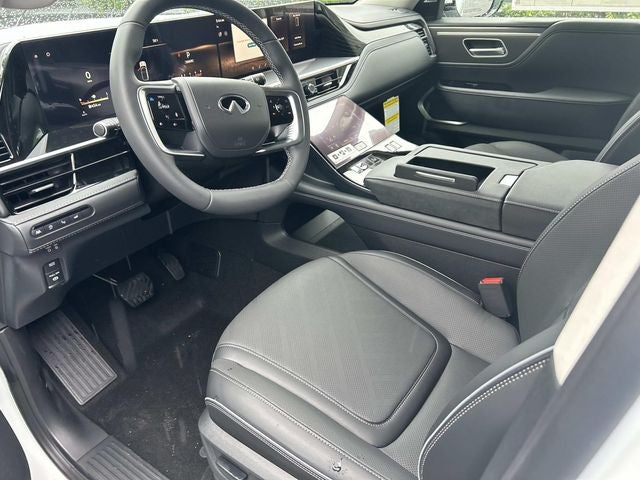 2026 INFINITI QX80 LUXE W/ SPLIT BENCH