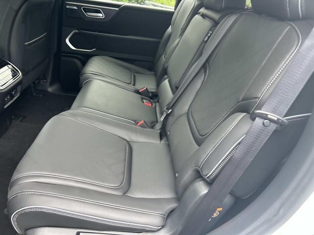 2026 INFINITI QX80 LUXE W/ SPLIT BENCH