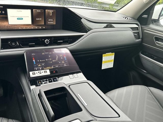 2026 INFINITI QX80 LUXE W/ SPLIT BENCH