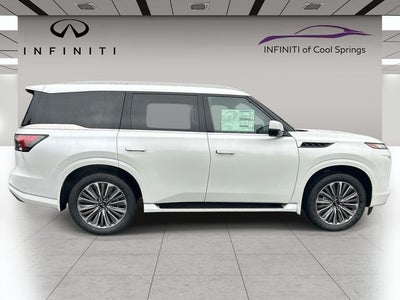 2026 INFINITI QX80 LUXE W/ SPLIT BENCH