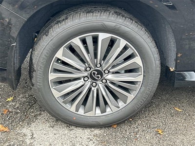 2026 INFINITI QX80 LUXE W/ SPLIT BENCH