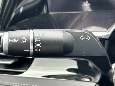 2026 INFINITI QX80 LUXE W/ SPLIT BENCH