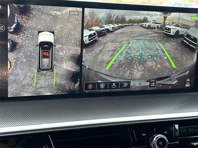 2026 INFINITI QX80 LUXE W/ SPLIT BENCH