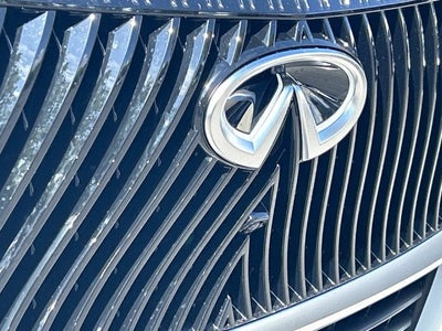 2027 INFINITI QX80 LUXE