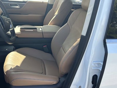 2027 INFINITI QX80 LUXE