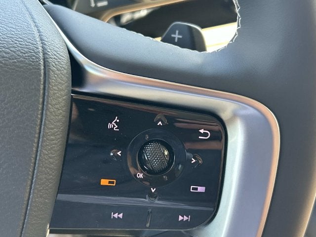 2027 INFINITI QX80 LUXE