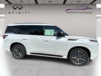 2027 INFINITI QX80 LUXE