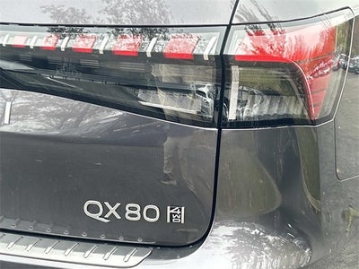 2026 INFINITI QX80 LUXE W/ SPLIT BENCH