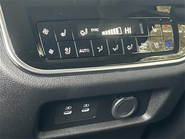 2026 INFINITI QX80 LUXE W/ SPLIT BENCH