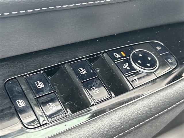 2026 INFINITI QX80 LUXE SPLIT BENCH