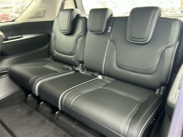 2026 INFINITI QX80 LUXE SPLIT BENCH