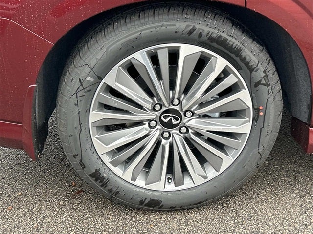 2026 INFINITI QX80 LUXE W/ SPLIT BENCH