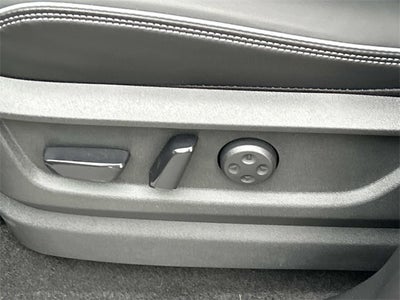 2026 INFINITI QX80 LUXE W/ SPLIT BENCH