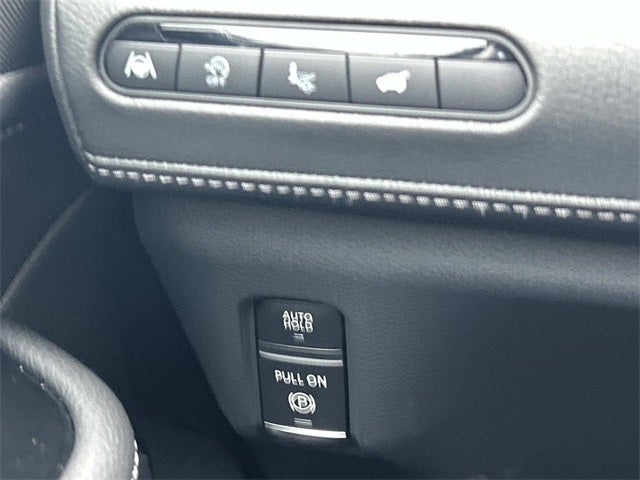 2026 INFINITI QX80 LUXE W/ SPLIT BENCH