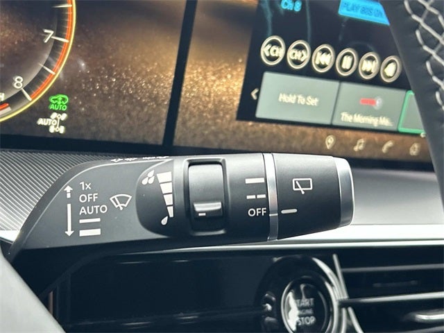 2026 INFINITI QX80 LUXE W/ SPLIT BENCH