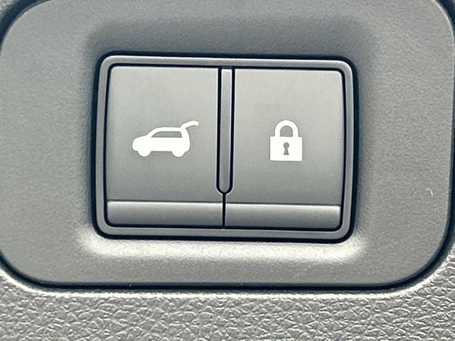 2026 INFINITI QX80 LUXE W/ SPLIT BENCH