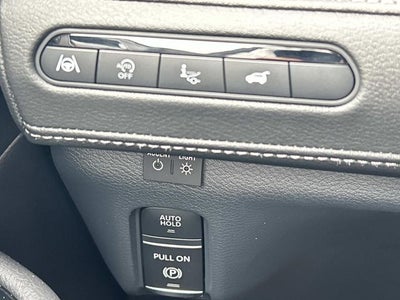 2026 INFINITI QX80 LUXE W/ SPLIT BENCH