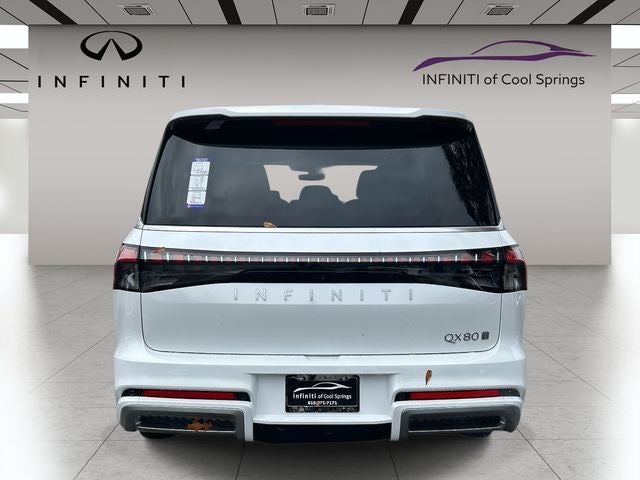2026 INFINITI QX80 LUXE W/ SPLIT BENCH