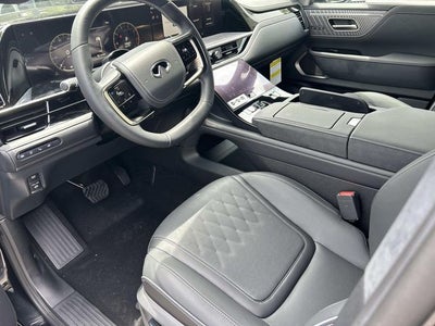 2027 INFINITI QX80 AUTOGRAPH