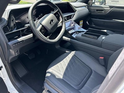 2027 INFINITI QX80 AUTOGRAPH