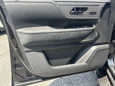 2027 INFINITI QX80 AUTOGRAPH