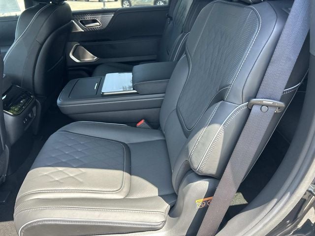 2027 INFINITI QX80 AUTOGRAPH