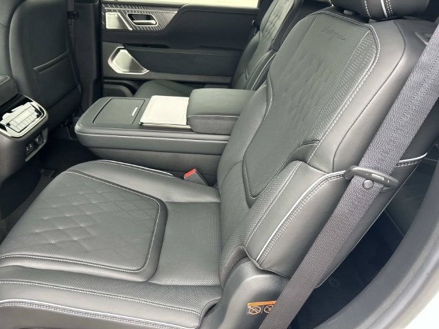 2027 INFINITI QX80 AUTOGRAPH