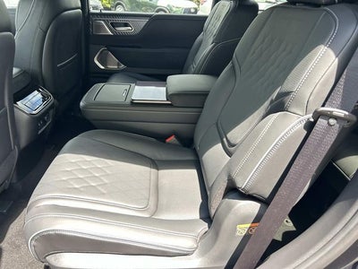 2027 INFINITI QX80 AUTOGRAPH