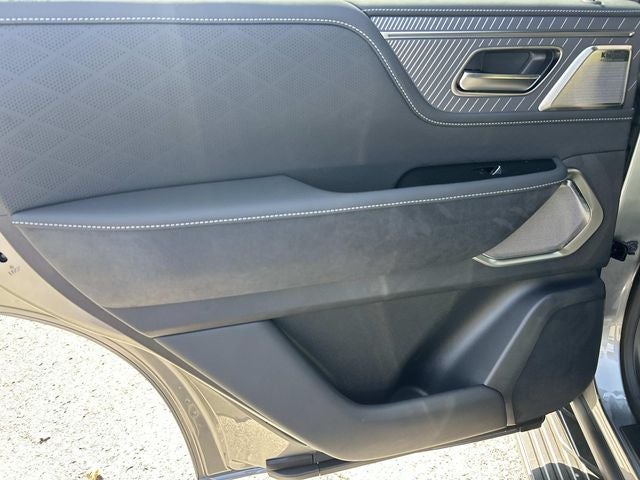 2027 INFINITI QX80 AUTOGRAPH