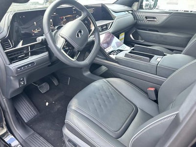 2027 INFINITI QX80 AUTOGRAPH