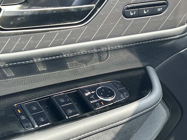 2027 INFINITI QX80 AUTOGRAPH