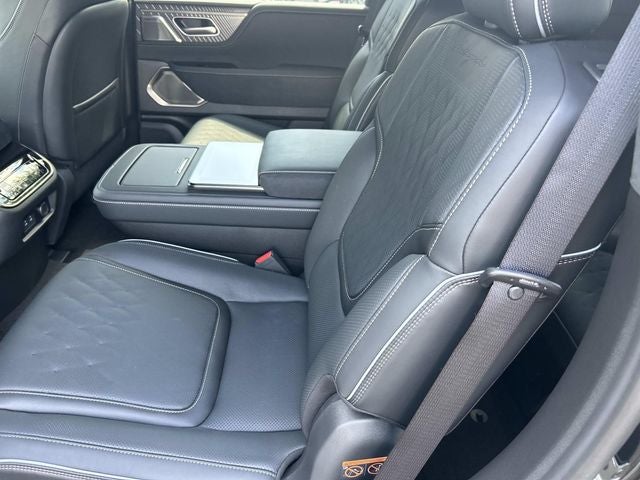 2027 INFINITI QX80 AUTOGRAPH