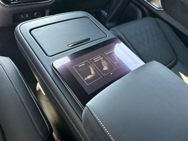 2027 INFINITI QX80 AUTOGRAPH